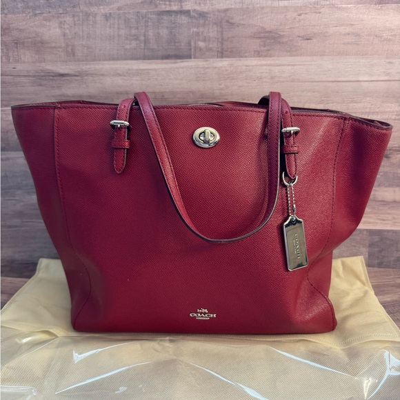 Coach Handbags - Coach EUC Leather Turnlock Tote in Rich Red